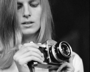 Linda by Eric Clapton. London © 1968 Paul McCartney under exclusive licence to MPL Archive LLP. Photographer: Eric Clapton